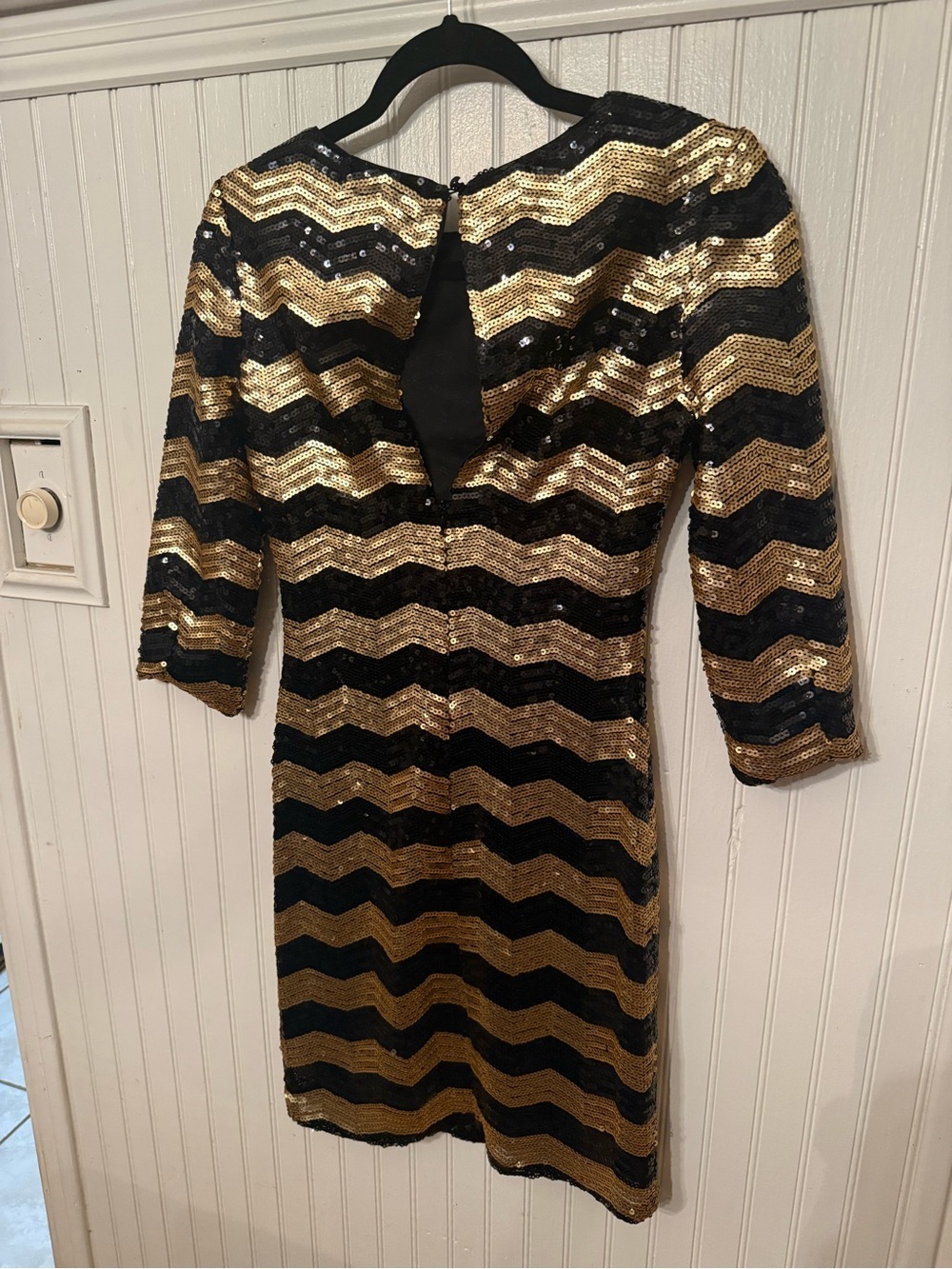 Gianni Bini Chevron Sequin Small Minidress - Picture 4 of 5